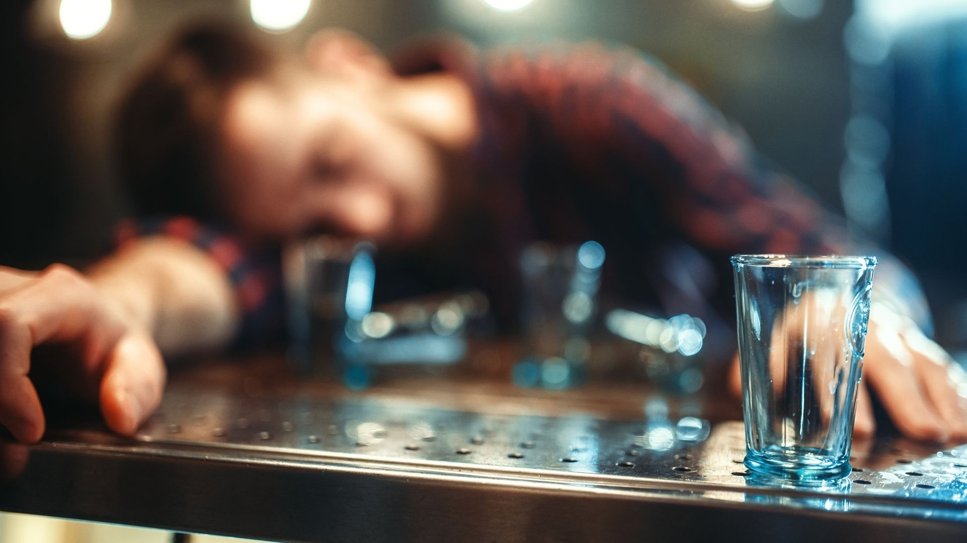 intossicazione_alcol_sintomi
